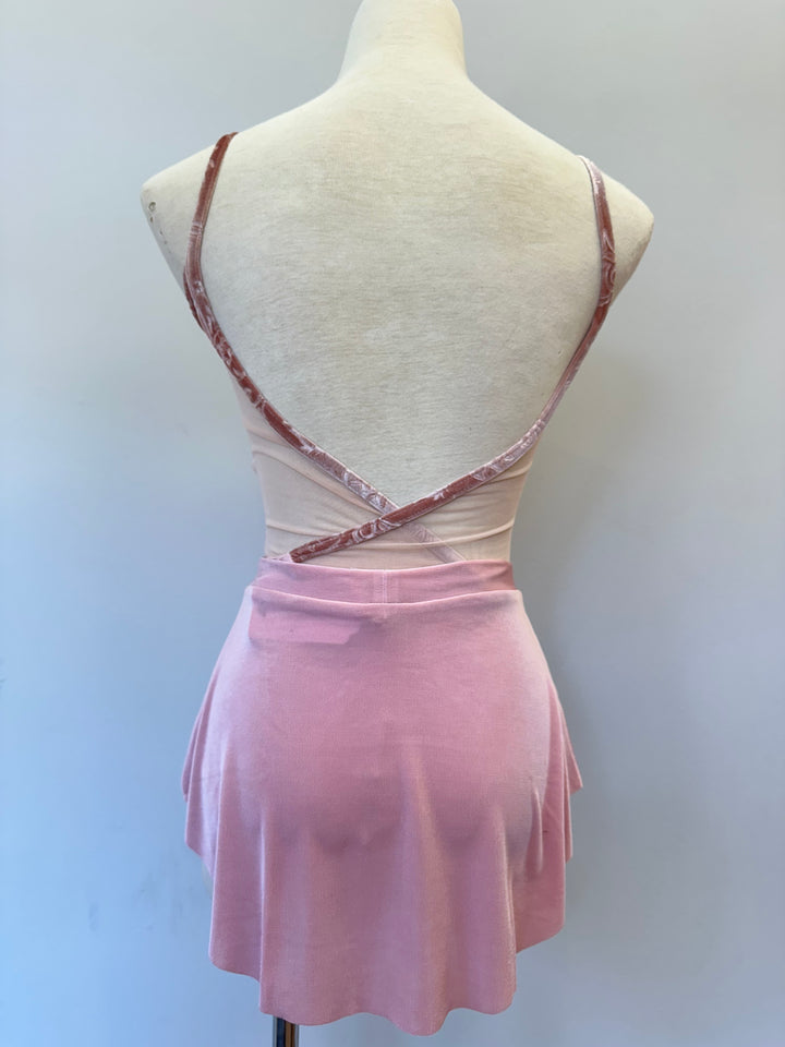 Bullet Pointe Skirt