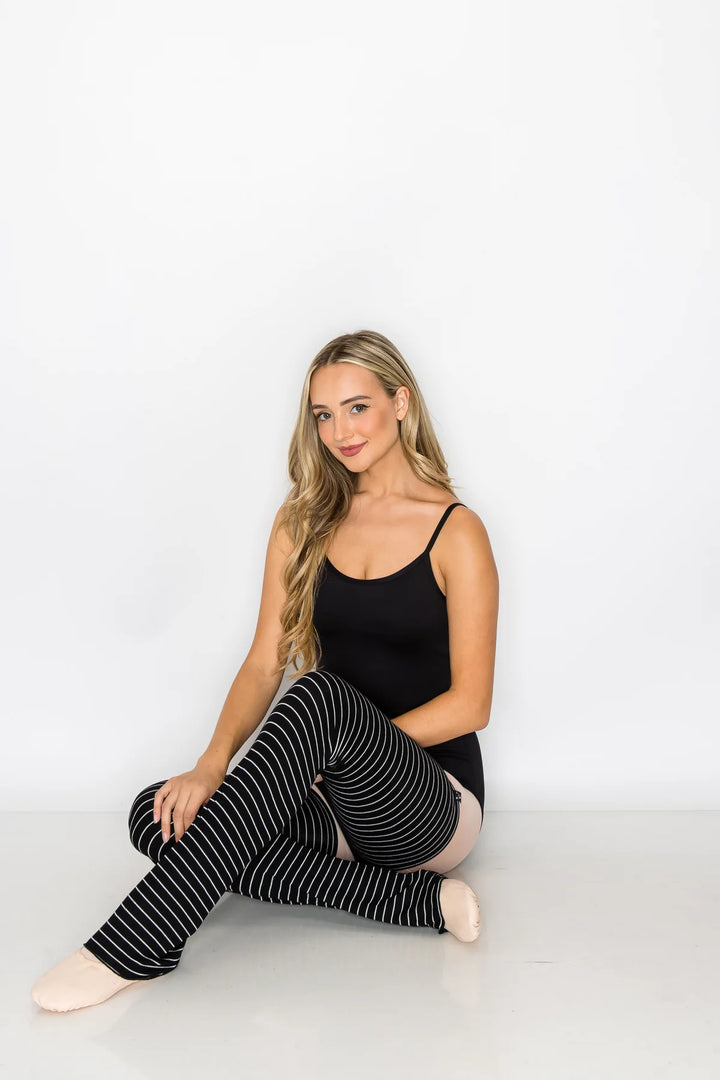 Bee Leg Warmer - Black