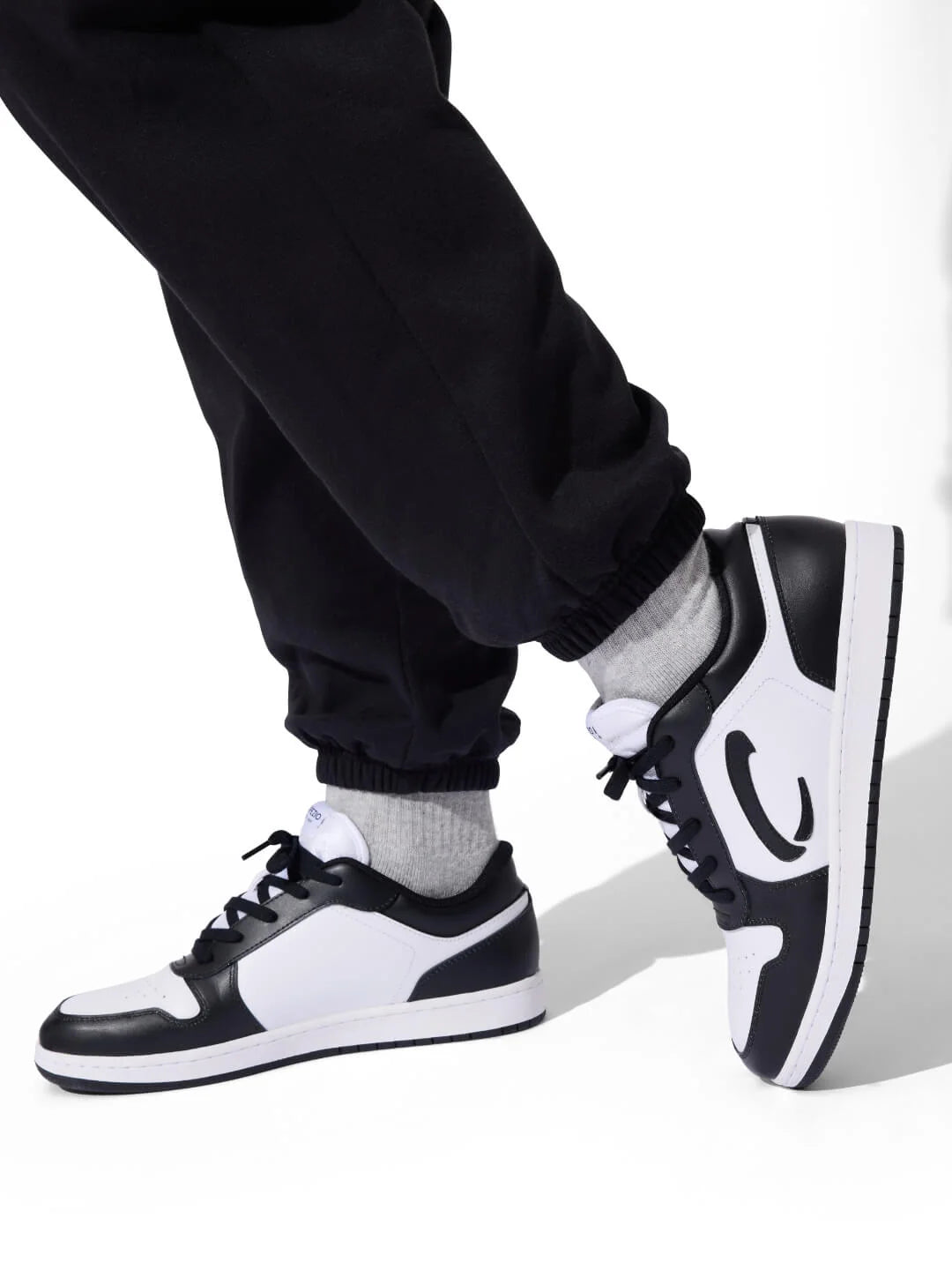 Ignite Dance Sneaker - Low Top