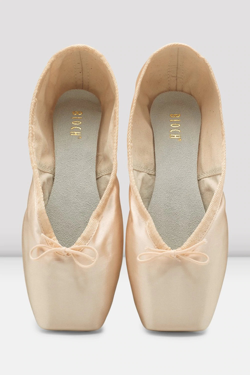 Heritage Pointe Shoes